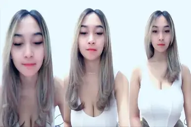 Bokep Live Ulyaaa Host Live Dada Jumbo Show VIP