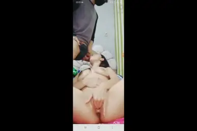 Live Show Mulut Penuh Sperma setelah Ngisep Kontol Gede, Screenshot yang Tersebar Lebih Luas dari Videonya